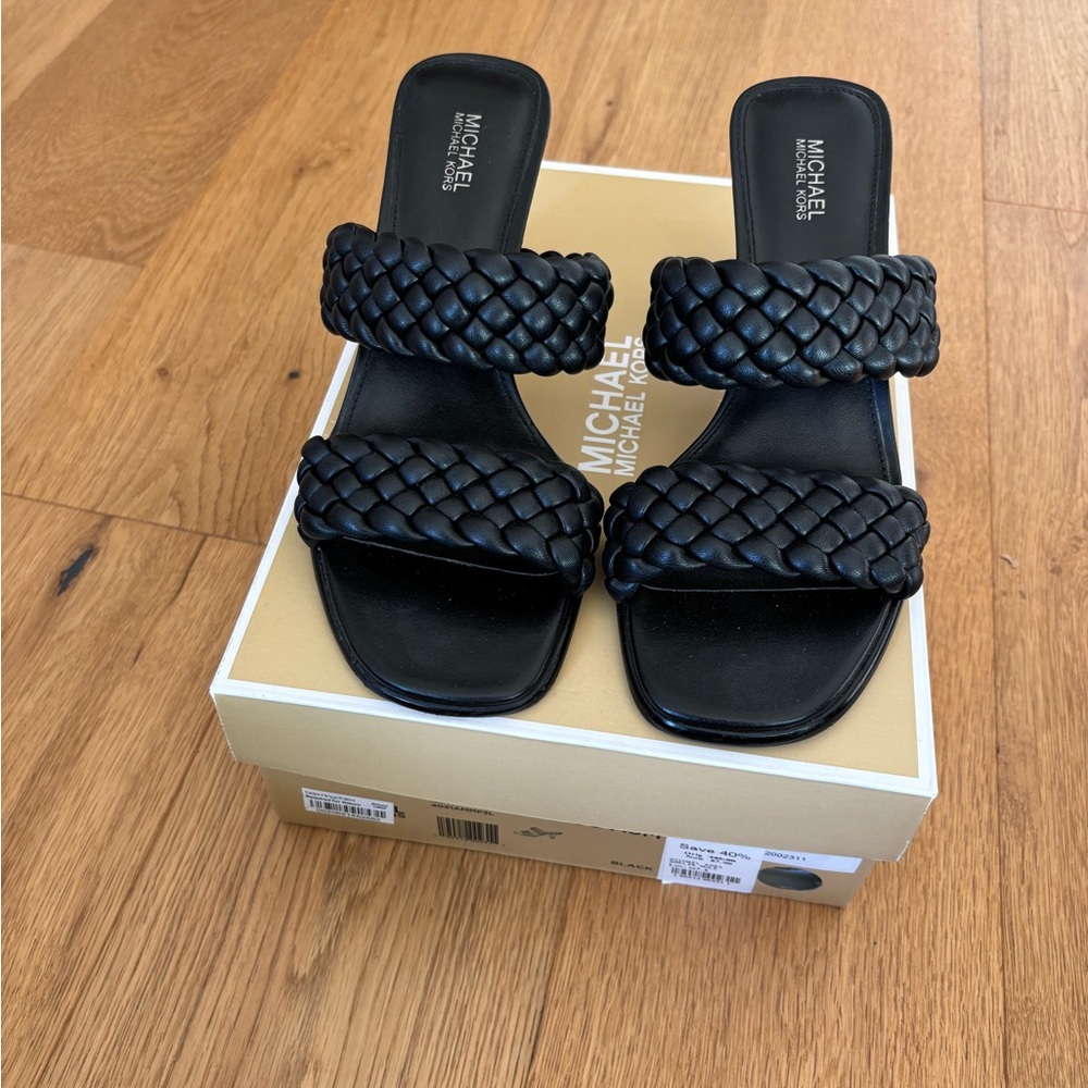 Michael Kors Amelia Braided Mule - Picture 2 of 6